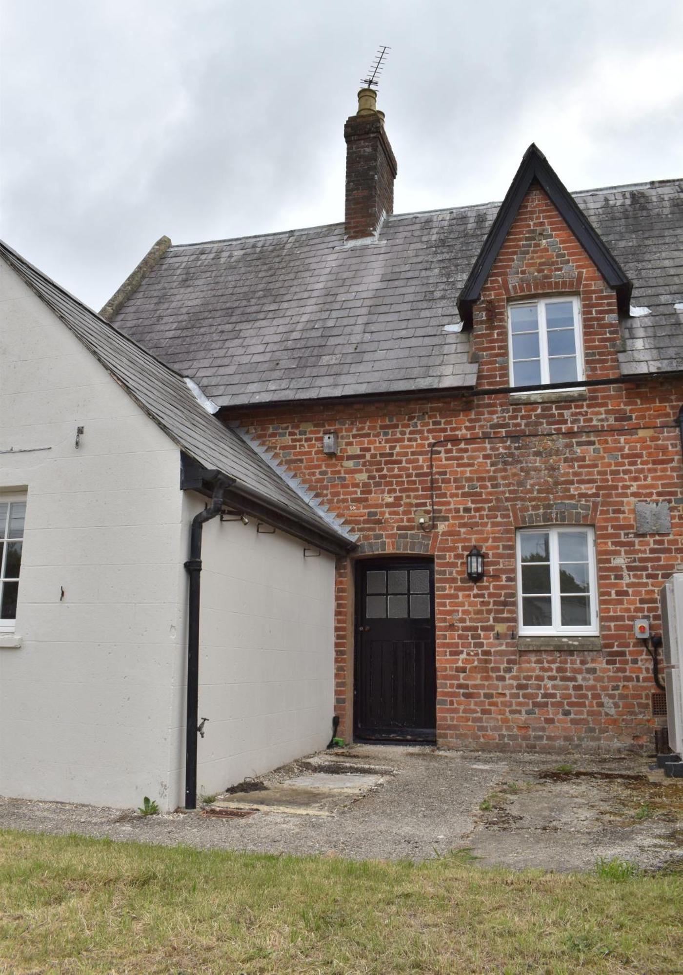 Rural Retreat Near West Wittering Beach! Dog Friendly & Free Parking - Ideal Weekend Getaway! Chichester Holiday Properties Donnington  Exterior photo